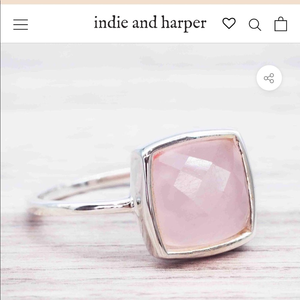 i+h rose quartz ring with silver band